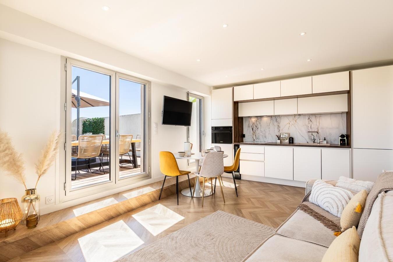Suite Terrasse Xxl - Front De Mer - Parking - Ambiance Plage La Grande-Motte Exterior foto